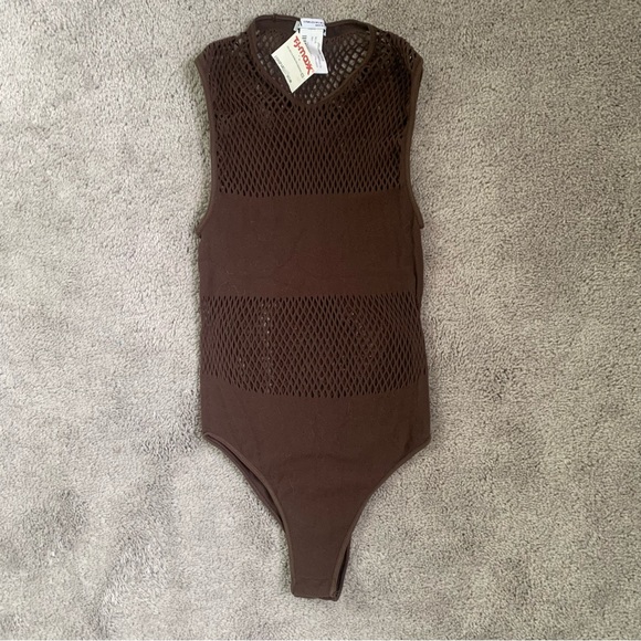 NWT New Zara Brown Seamless Mesh Bodysuit Size M/L - Picture 2 of 2